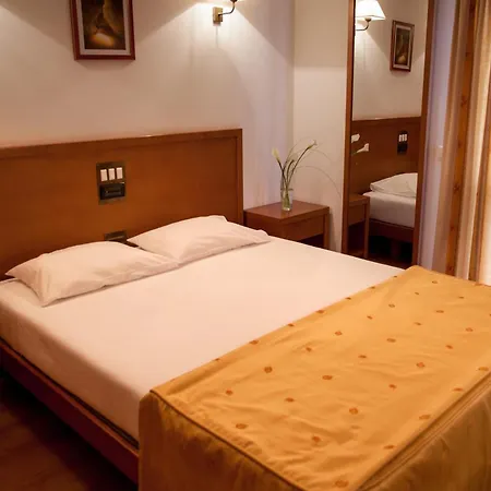 Hotel Santa Mafalda 3*